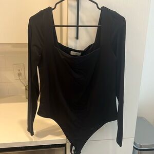 Aritzia black bodysuit XL worn once!